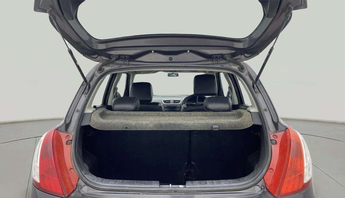 2015 Maruti Swift VXI, Petrol, Manual, 1,29,077 km, Boot Open Zoomed View