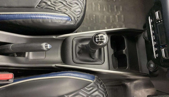 2023 Maruti Baleno ZETA PETROL 1.2, Petrol, Manual, 21,153 km, Gear Lever