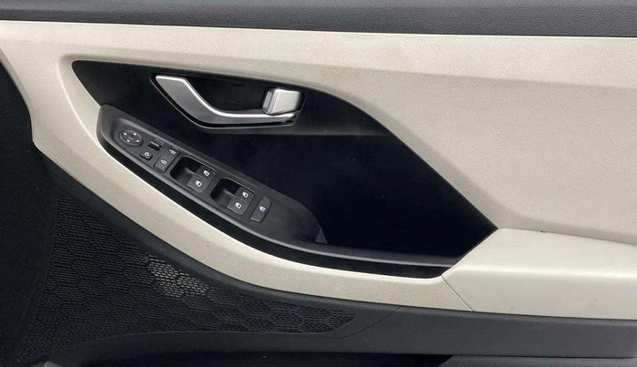 2021 Hyundai Creta SX EXECUTIVE 1.5 PETROL, Petrol, Manual, 59,196 km, Driver Side Door Panels Control