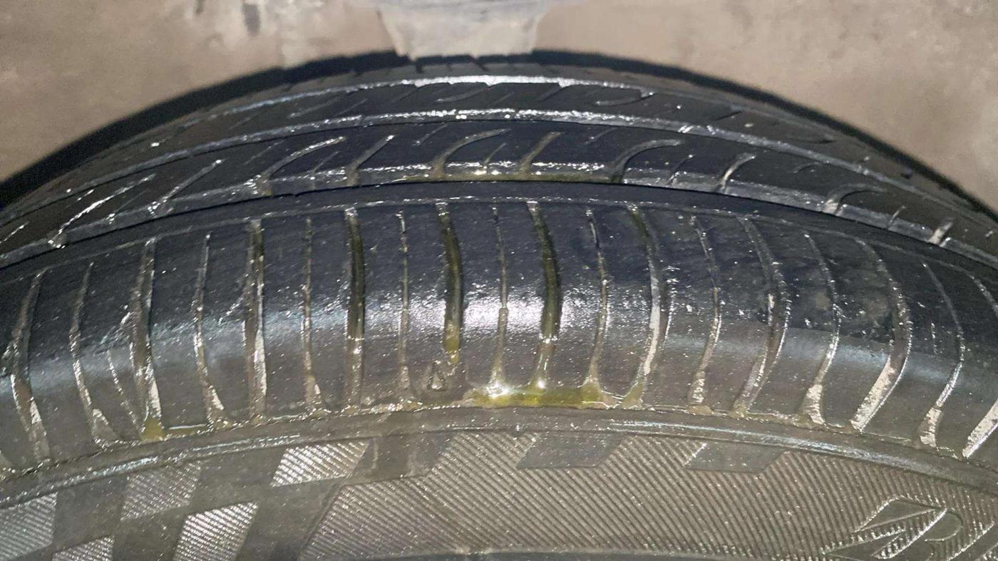 2015 Maruti Alto 800 LXI, Petrol, Manual, 60,266 km, Right Front Tyre Tread