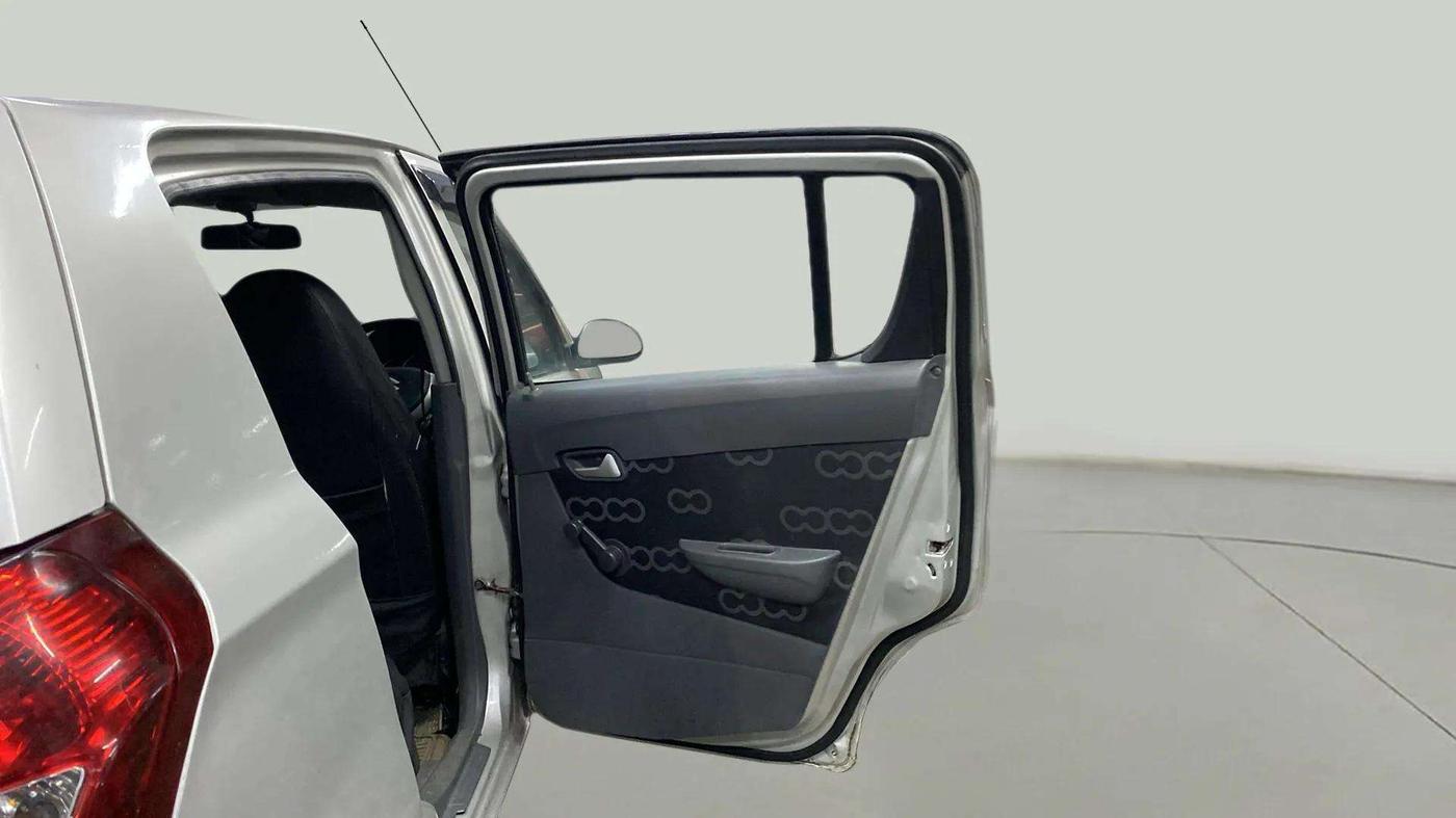 2015 Maruti Alto 800 LXI, Petrol, Manual, 60,266 km, RHS Rear Door