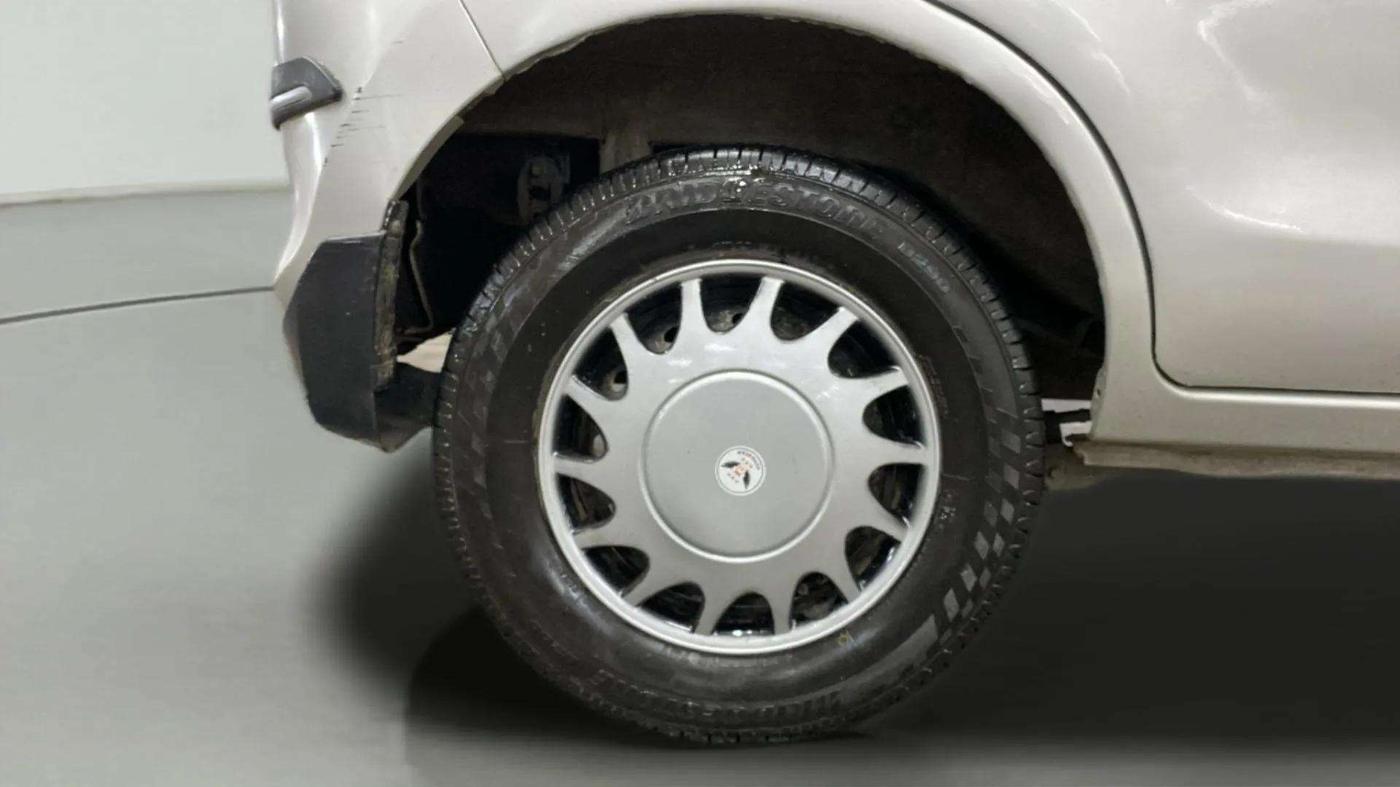 2015 Maruti Alto 800 LXI, Petrol, Manual, 60,266 km, Right Rear Wheel