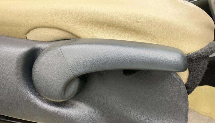 2019 Honda City 1.5L I-VTE V CVT, Petrol, Automatic, 61,077 km, Driver Side Adjustment Panel