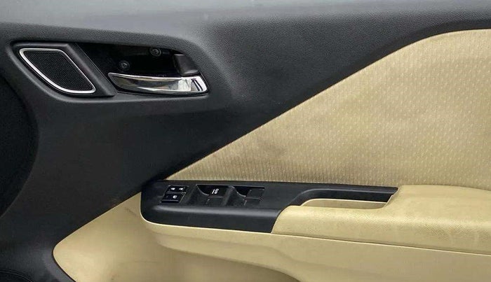 2019 Honda City 1.5L I-VTE V CVT, Petrol, Automatic, 61,077 km, Driver Side Door Panels Control