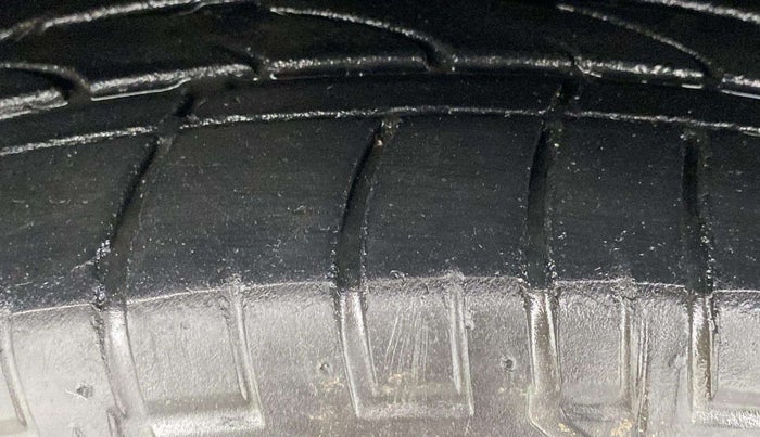 2018 Hyundai Creta SX (O) 1.6 DIESEL, Diesel, Manual, 73,247 km, Left Front Tyre Tread