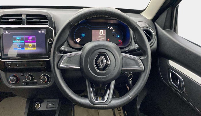 2022 Renault Kwid CLIMBER MT 1.0, Petrol, Manual, 25,466 km, Steering Wheel Close Up