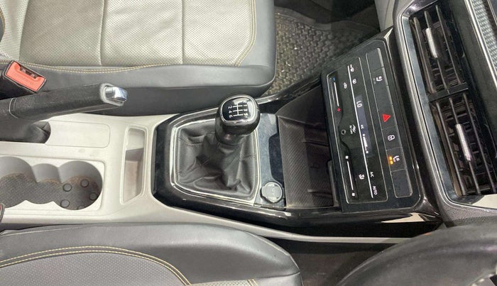 2021 Skoda KUSHAQ STYLE 1.0L TSI MT, Petrol, Manual, 51,614 km, Gear Lever