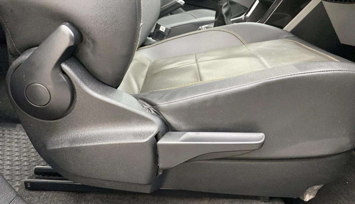 2021 Skoda KUSHAQ STYLE 1.0L TSI MT, Petrol, Manual, 51,614 km, Driver Side Adjustment Panel