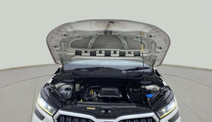 2021 Skoda KUSHAQ STYLE 1.0L TSI MT, Petrol, Manual, 51,614 km, Open Bonet