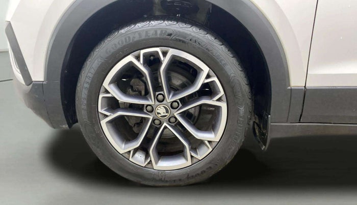 2021 Skoda KUSHAQ STYLE 1.0L TSI MT, Petrol, Manual, 51,614 km, Left Front Wheel