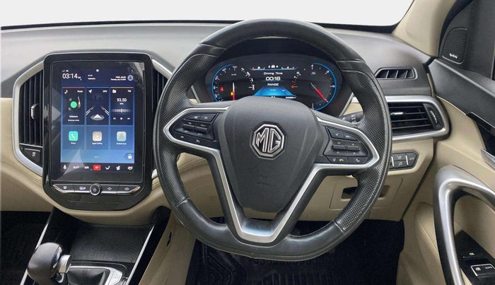 2022 MG HECTOR SHARP 1.5 PETROL CVT, Petrol, Automatic, 52,353 km, Steering Wheel Close Up