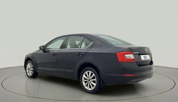 2015 Skoda Octavia AMBITION 2.0 TDI AT, Diesel, Automatic, 90,413 km, Left Back Diagonal
