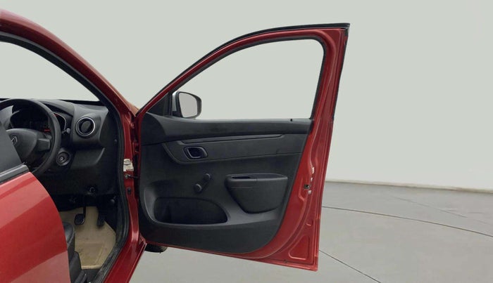2017 Renault Kwid RXL 1.0 AMT, Petrol, Automatic, 20,334 km, RHS Front Door