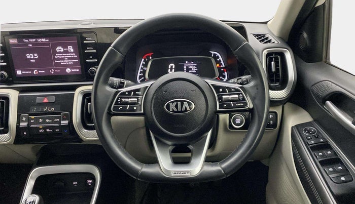 2020 KIA SONET HTX 1.0 IMT, Petrol, Manual, 29,941 km, Steering Wheel Close Up