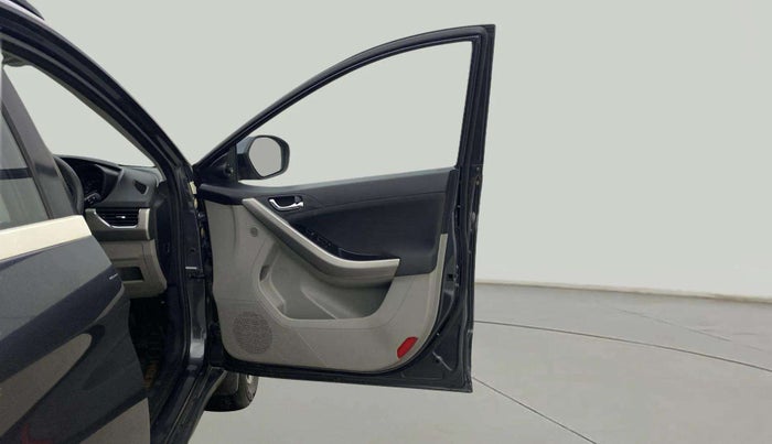 2018 Tata NEXON XZ PLUS PETROL, Petrol, Manual, 17,132 km, RHS Front Door