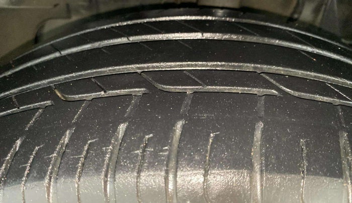 2018 Tata NEXON XZ PLUS PETROL, Petrol, Manual, 17,132 km, Left Front Tyre Tread
