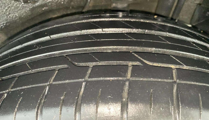 2018 Tata NEXON XZ PLUS PETROL, Petrol, Manual, 17,132 km, Left Rear Tyre Tread