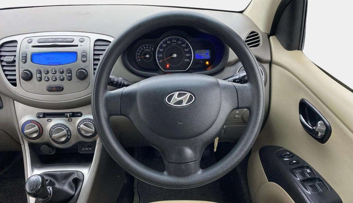 2012 Hyundai i10 SPORTZ 1.2, Petrol, Manual, 1,02,652 km, Steering Wheel Close Up