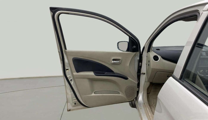 2015 Maruti Celerio VXI, Petrol, Manual, 1,34,131 km, LHS Front Door