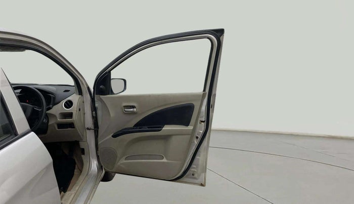 2015 Maruti Celerio VXI, Petrol, Manual, 1,34,131 km, RHS Front Door