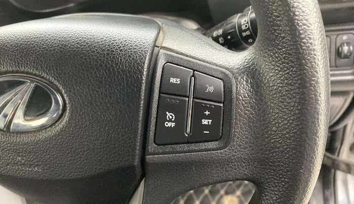 2022 Mahindra Thar LX PETROL HT 4WD AT, Petrol, Automatic, 40,279 km, Adaptive Cruise Control