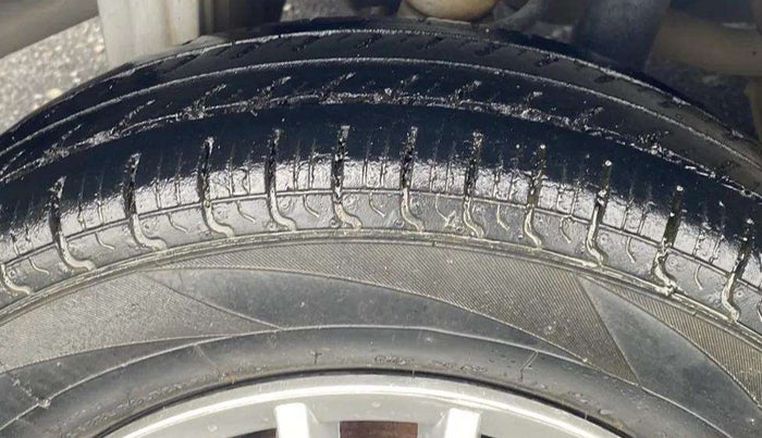 2017 Maruti Alto 800 VXI, Petrol, Manual, 51,061 km, Right Rear Tyre Tread