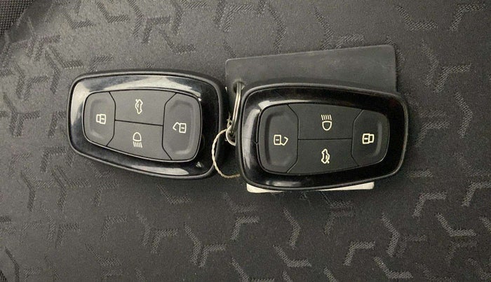 2022 Tata TIGOR XZ PLUS CNG, CNG, Manual, 57,344 km, Key Close Up