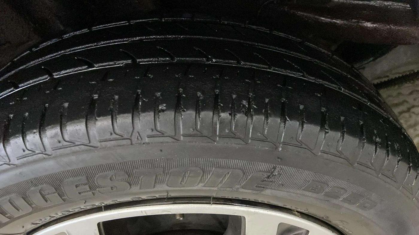 2022 Tata TIGOR XZ PLUS CNG, CNG, Manual, 57,344 km, Left Front Tyre Tread