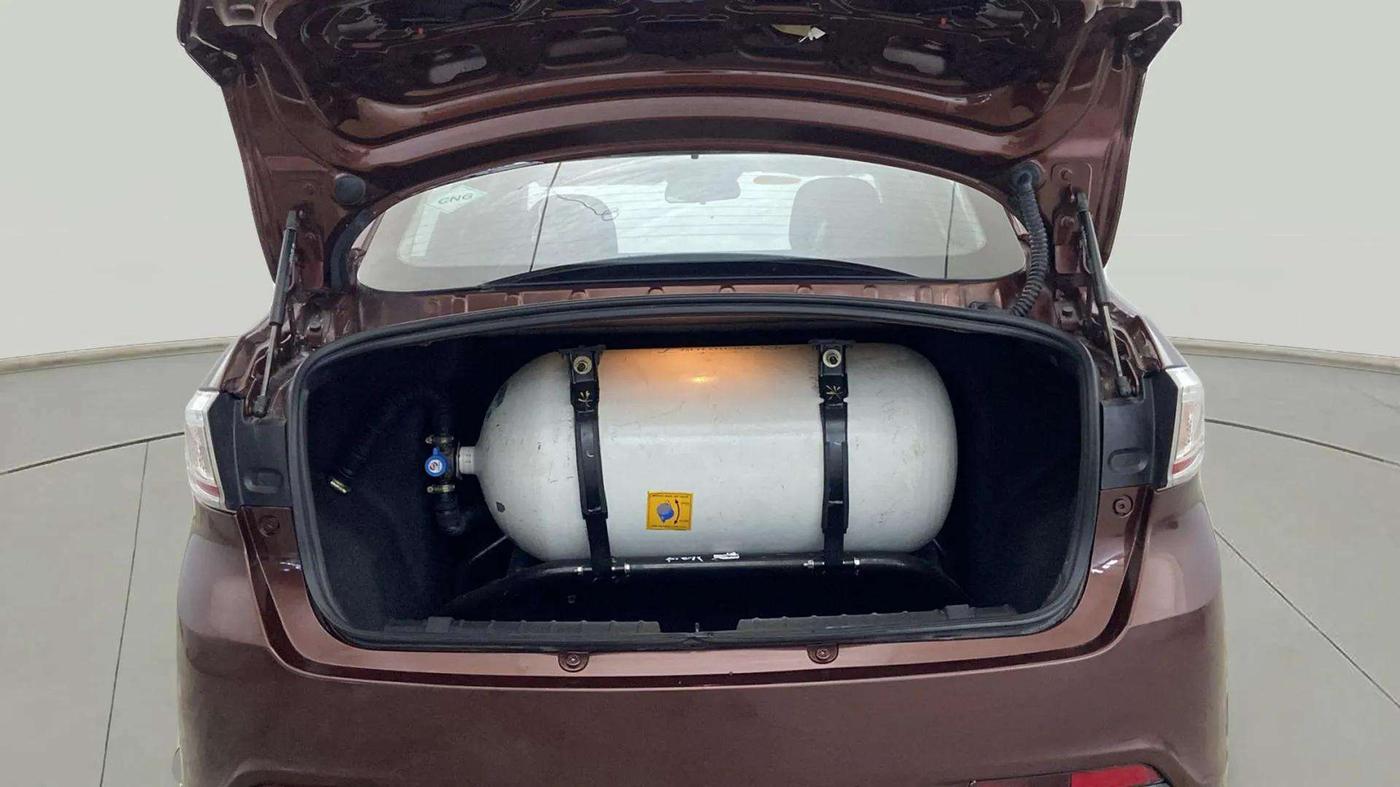 2022 Tata TIGOR XZ PLUS CNG, CNG, Manual, 57,344 km, Boot Inside
