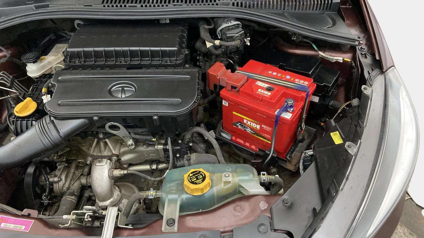 2022 Tata TIGOR XZ PLUS CNG, CNG, Manual, 57,344 km, Engine View - Left