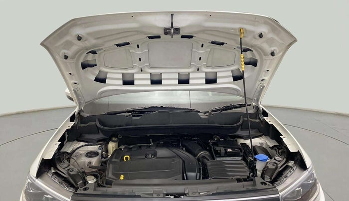 2022 Volkswagen TAIGUN GT PLUS 1.5 TSI DSG, Petrol, Automatic, 49,165 km, Open Bonet