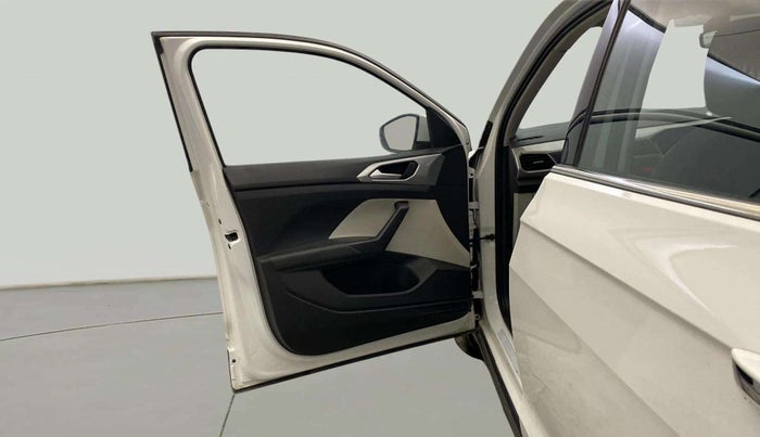 2022 Volkswagen TAIGUN GT PLUS 1.5 TSI DSG, Petrol, Automatic, 49,165 km, LHS Front Door