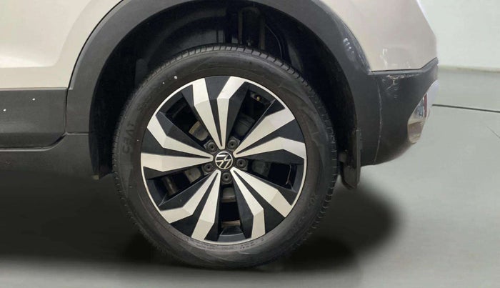 2022 Volkswagen TAIGUN GT PLUS 1.5 TSI DSG, Petrol, Automatic, 49,165 km, Left Rear Wheel