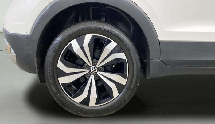 2022 Volkswagen TAIGUN GT PLUS 1.5 TSI DSG, Petrol, Automatic, 49,165 km, Right Rear Wheel