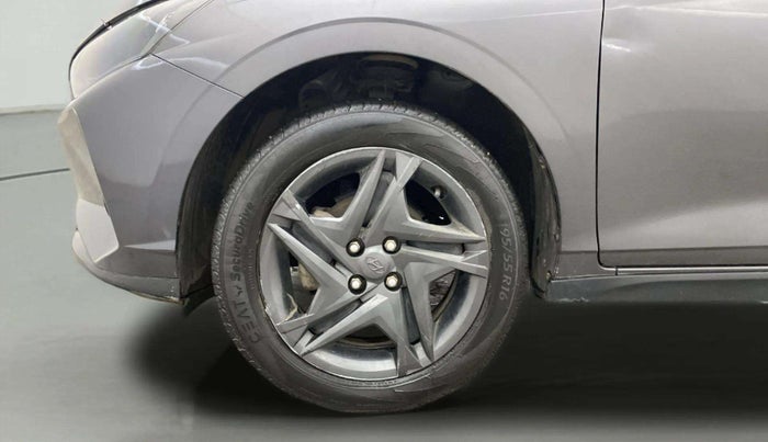 2023 Hyundai NEW I20 Sportz 1.2 IVT, Petrol, Automatic, 31,405 km, Left Front Wheel