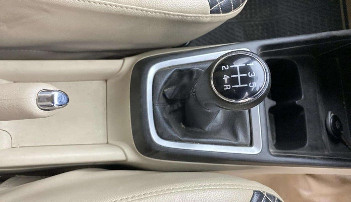 2021 Maruti Dzire VXI, Petrol, Manual, 53,200 km, Gear Lever