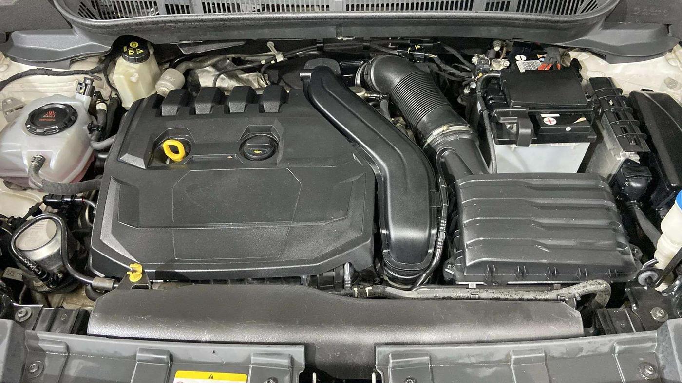 2021 Volkswagen TAIGUN GT 1.5 TSI MT, Petrol, Manual, 58,747 km, Engine View