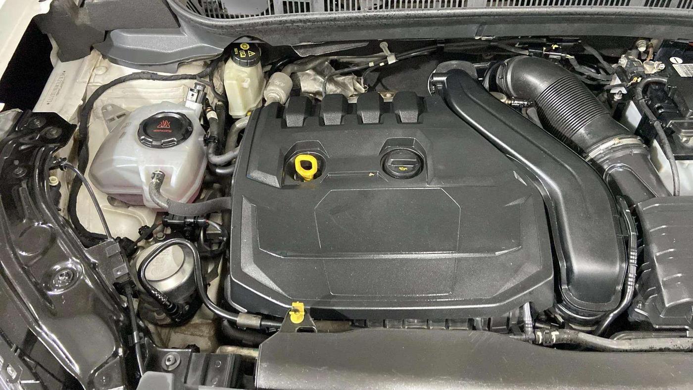 2021 Volkswagen TAIGUN GT 1.5 TSI MT, Petrol, Manual, 58,747 km, Engine View - Right