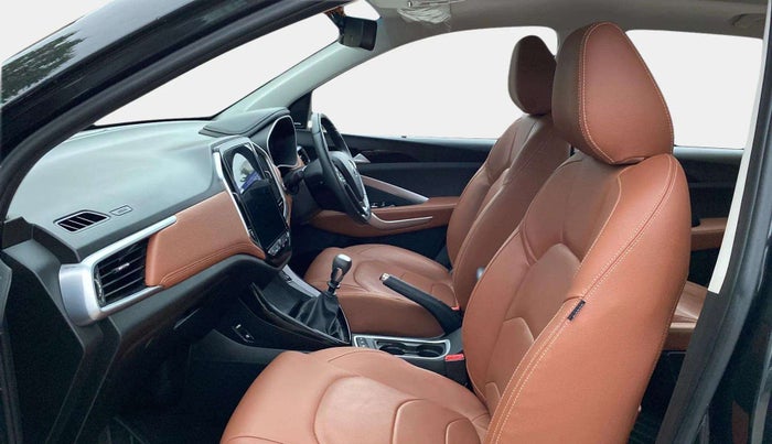 2021 MG HECTOR PLUS SHARP 1.5 PETROL TURBO HYBRID MT 6-STR, Petrol, Manual, 44,701 km, Right Side Front Door Cabin