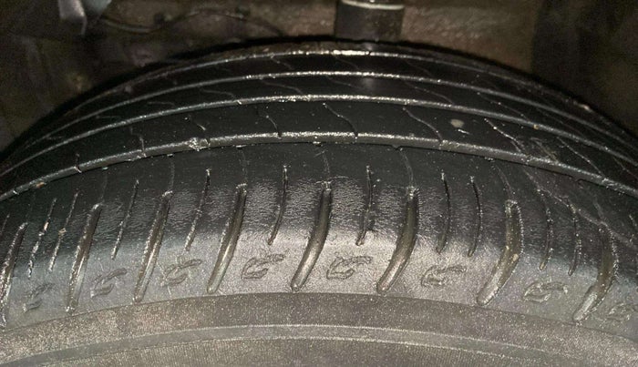 2022 Toyota URBAN CRUISER HIGH GRADE MT, Petrol, Manual, 48,976 km, Left Front Tyre Tread