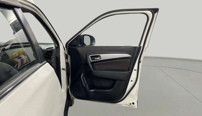 2022 Toyota URBAN CRUISER HIGH GRADE MT, Petrol, Manual, 48,976 km, RHS Front Door