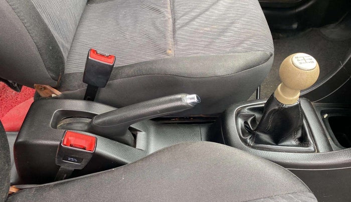 2015 Maruti Swift VXI, Petrol, Manual, 55,805 km, Gear Lever