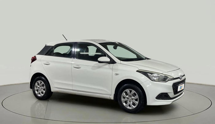 2015 Hyundai Elite i20 MAGNA 1.2, Petrol, Manual, 98,122 km, Right Front Diagonal