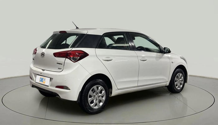 2015 Hyundai Elite i20 MAGNA 1.2, Petrol, Manual, 98,122 km, Right Back Diagonal