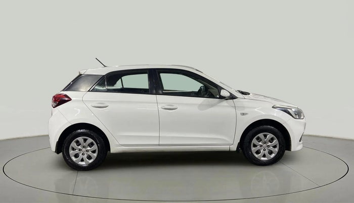 2015 Hyundai Elite i20 MAGNA 1.2, Petrol, Manual, 98,122 km, Right Side View