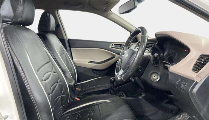 2015 Hyundai Elite i20 MAGNA 1.2, Petrol, Manual, 98,122 km, Right Side Front Door Cabin