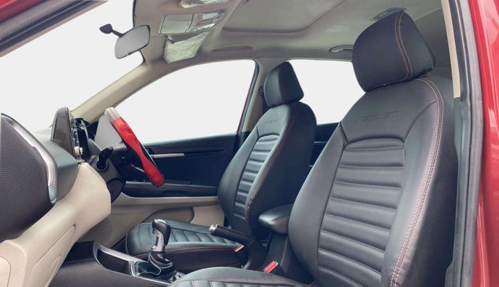 2020 KIA SONET HTX 1.0 IMT, Petrol, Manual, 31,558 km, Right Side Front Door Cabin