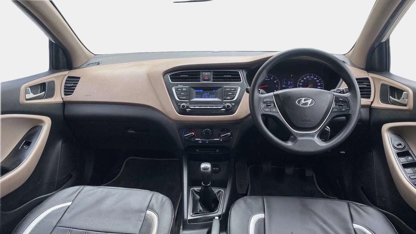 2019 Hyundai Elite i20 MAGNA PLUS 1.2, Petrol, Manual, 35,356 km, Dashboard
