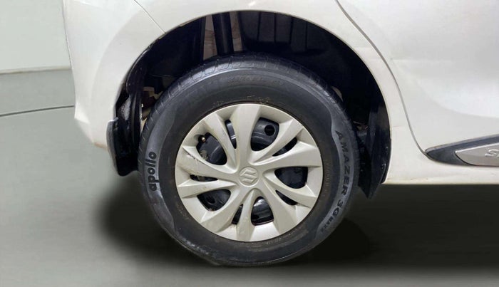 2019 Maruti Swift VXI AMT, Petrol, Automatic, 29,882 km, Right Rear Wheel