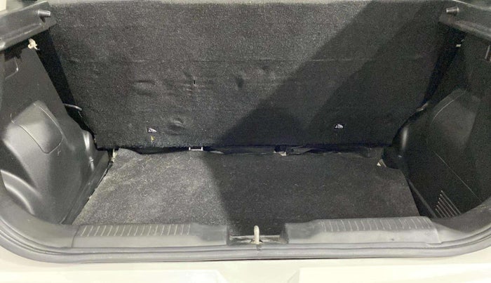 2019 Maruti Swift VXI AMT, Petrol, Automatic, 29,882 km, Boot Inside